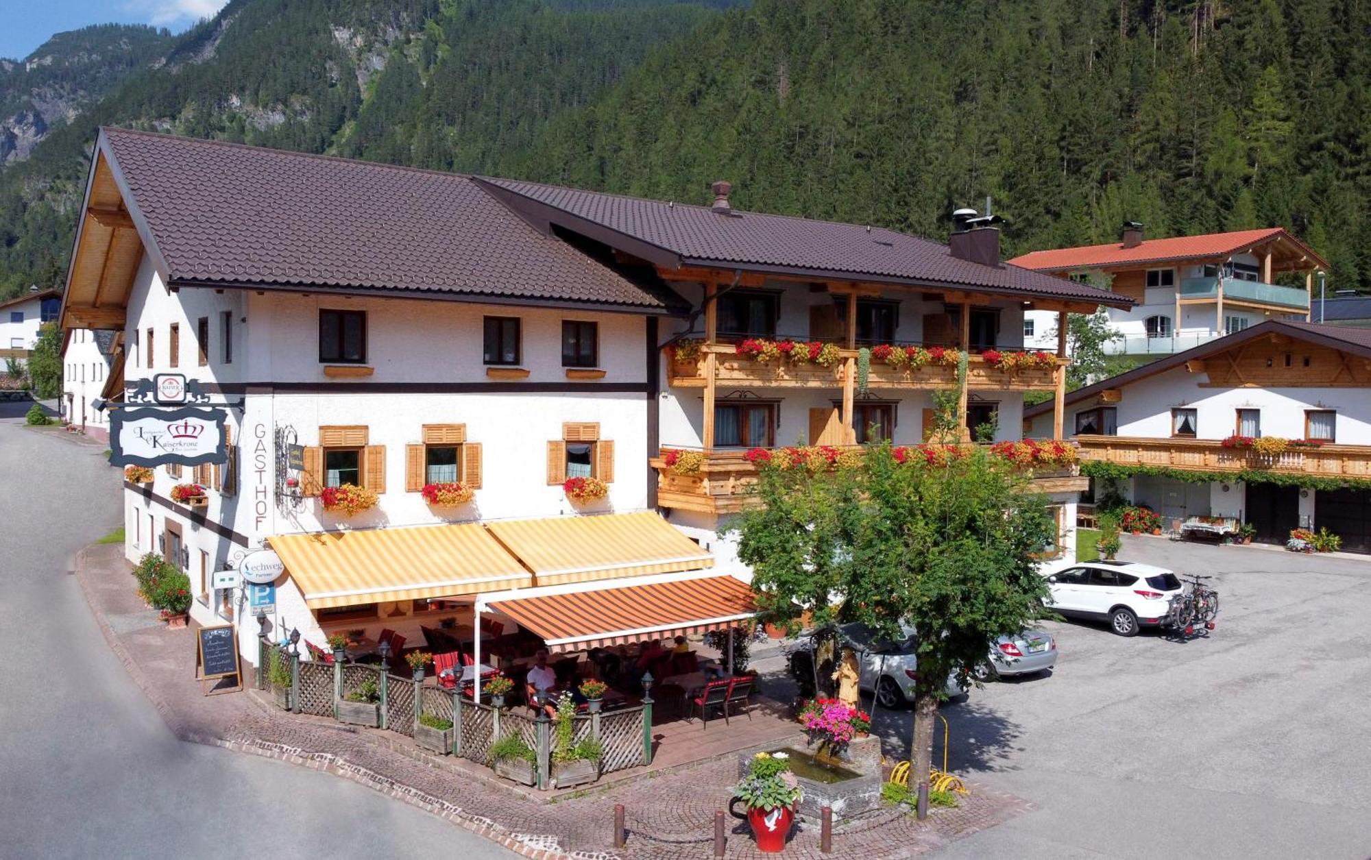 Landgasthof Kaiserkrone 엘멘 외부 사진
