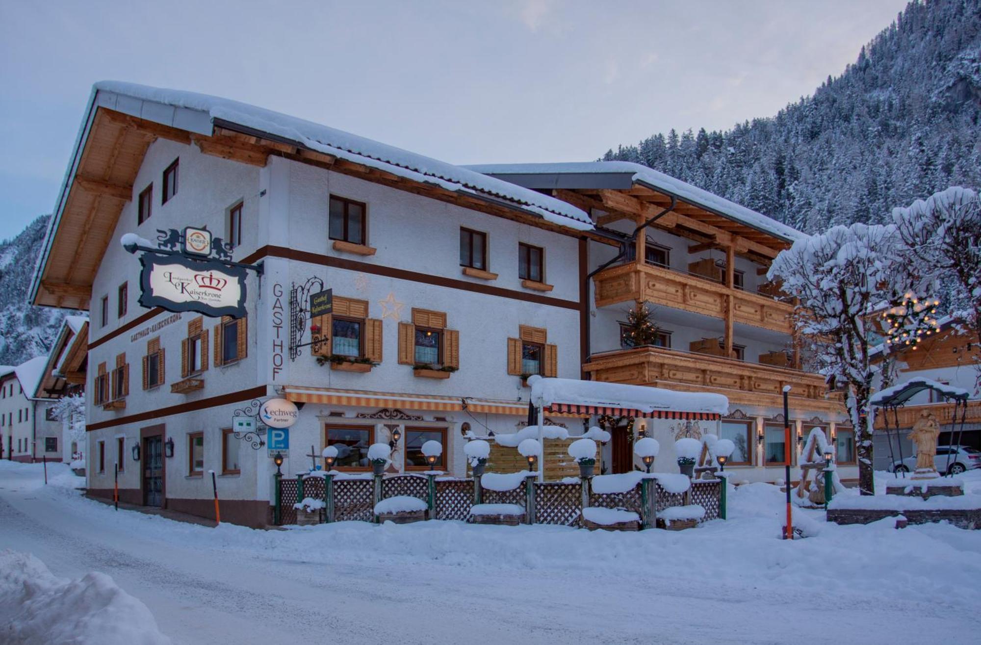 Landgasthof Kaiserkrone 엘멘 외부 사진
